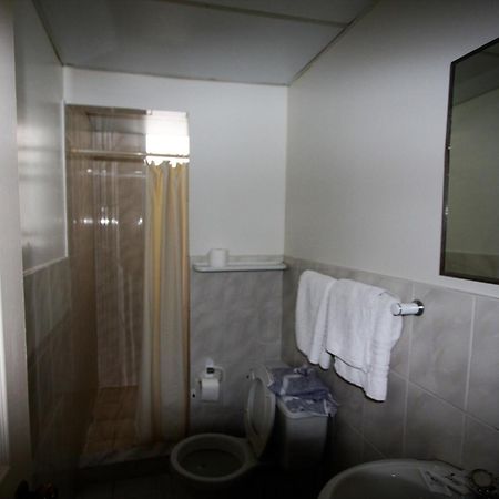 Miloi Rooms And Apartments Exterior foto