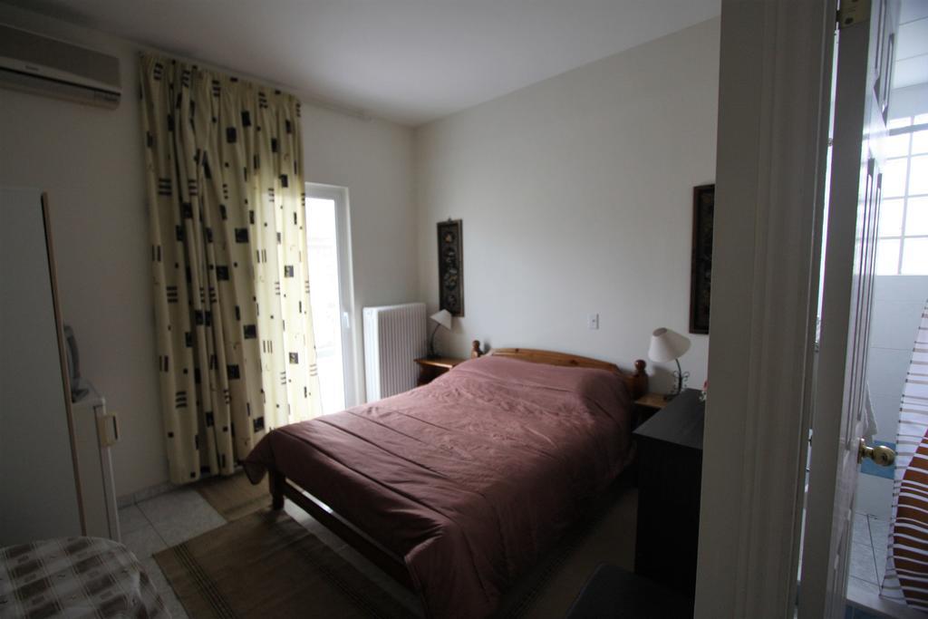 Miloi Rooms And Apartments Exterior foto
